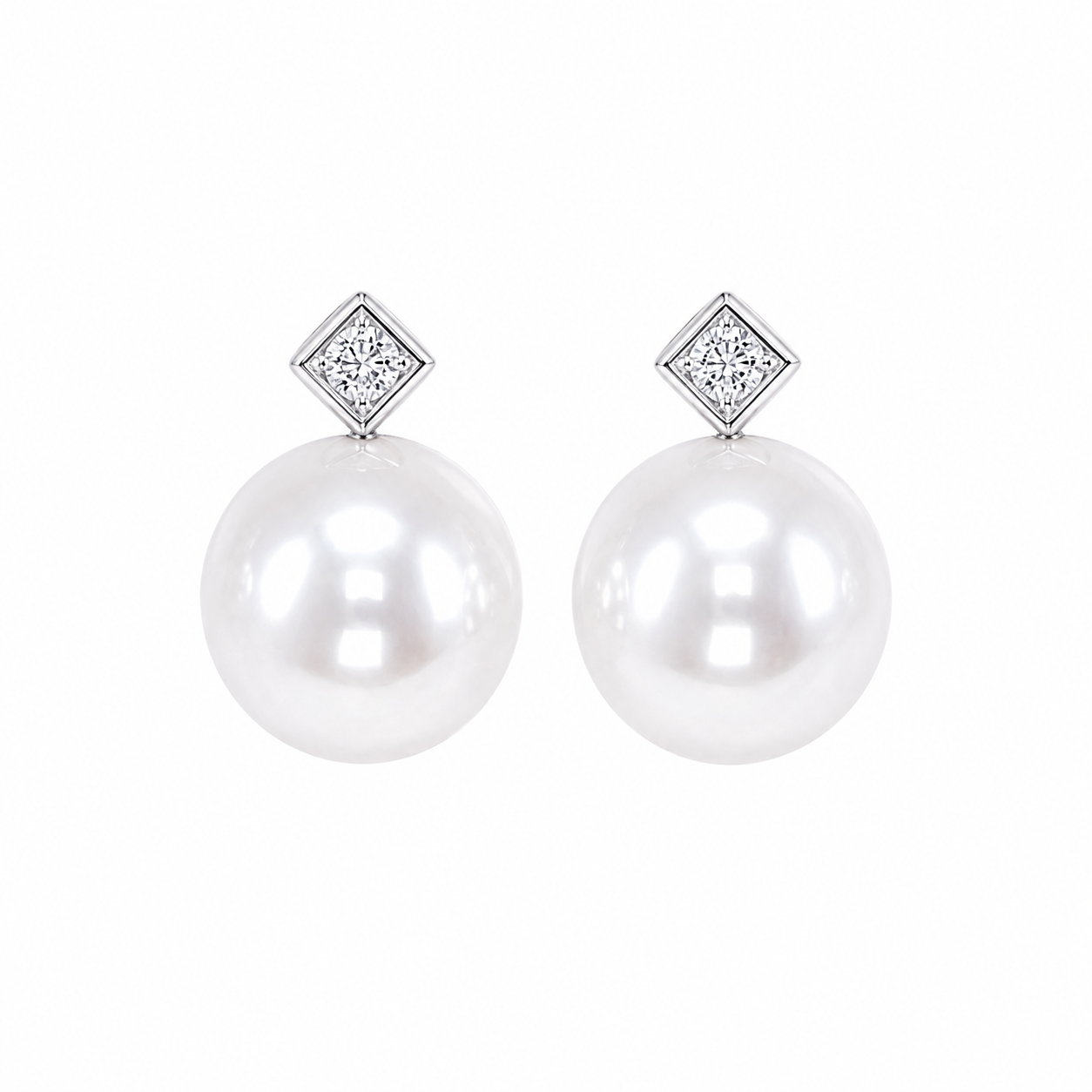 Diamond oval Stud Earrings